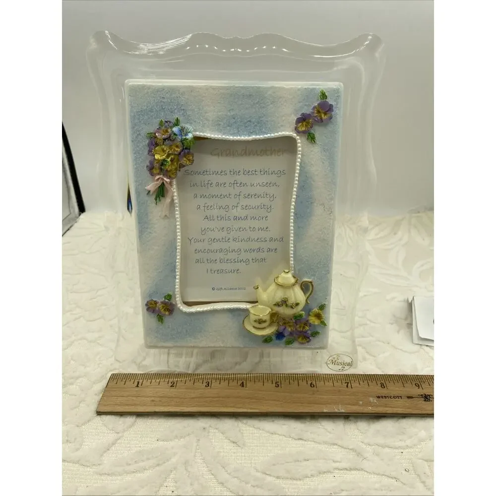 VTG SENTIMENTS JUST FOR YOU GIFT ALLIANCE GRANDMOTHER MUSICAL FRAME